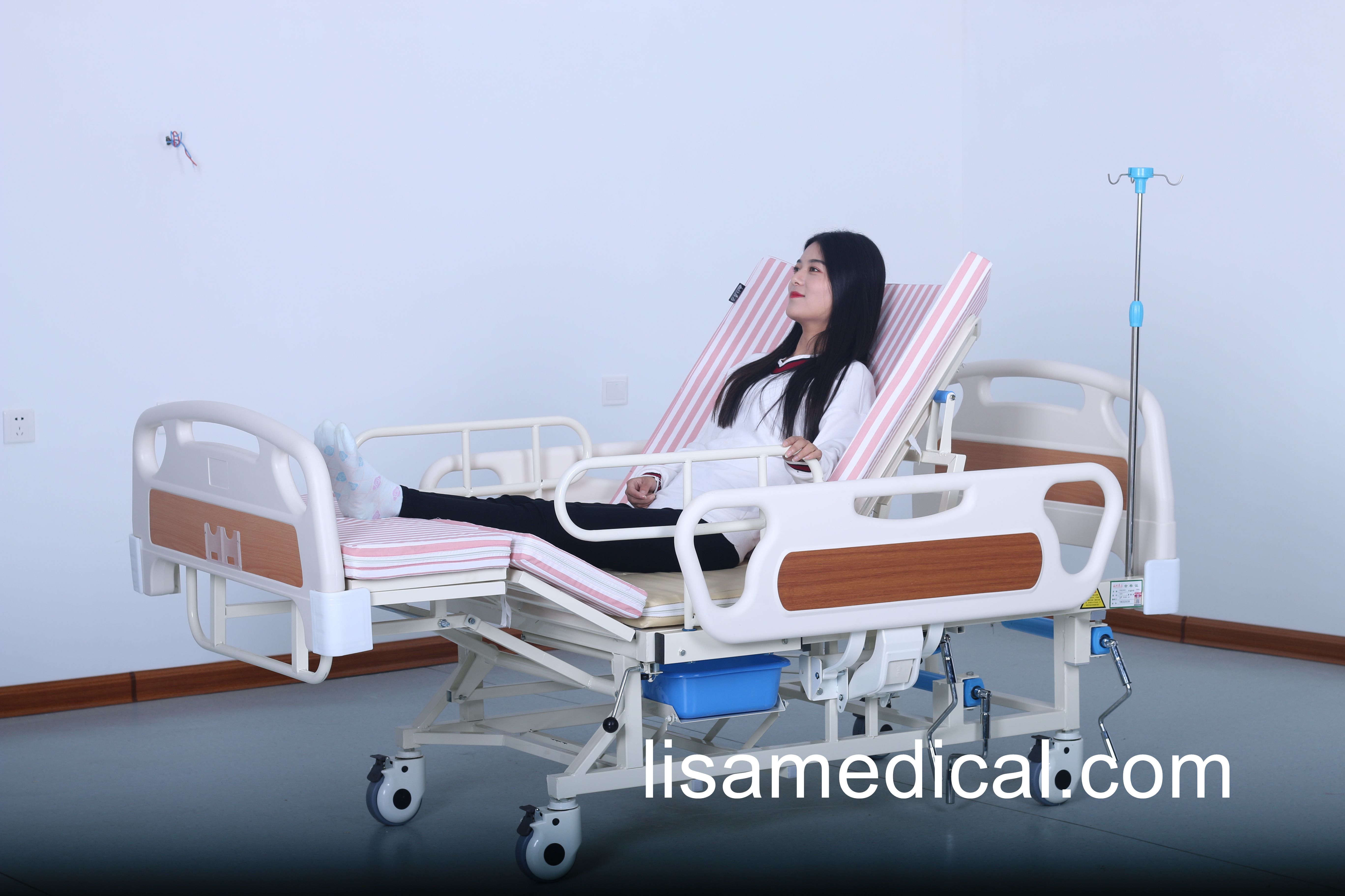 LSB-S01Luxurious Household Manual Integral Side Turning Nursing Bed