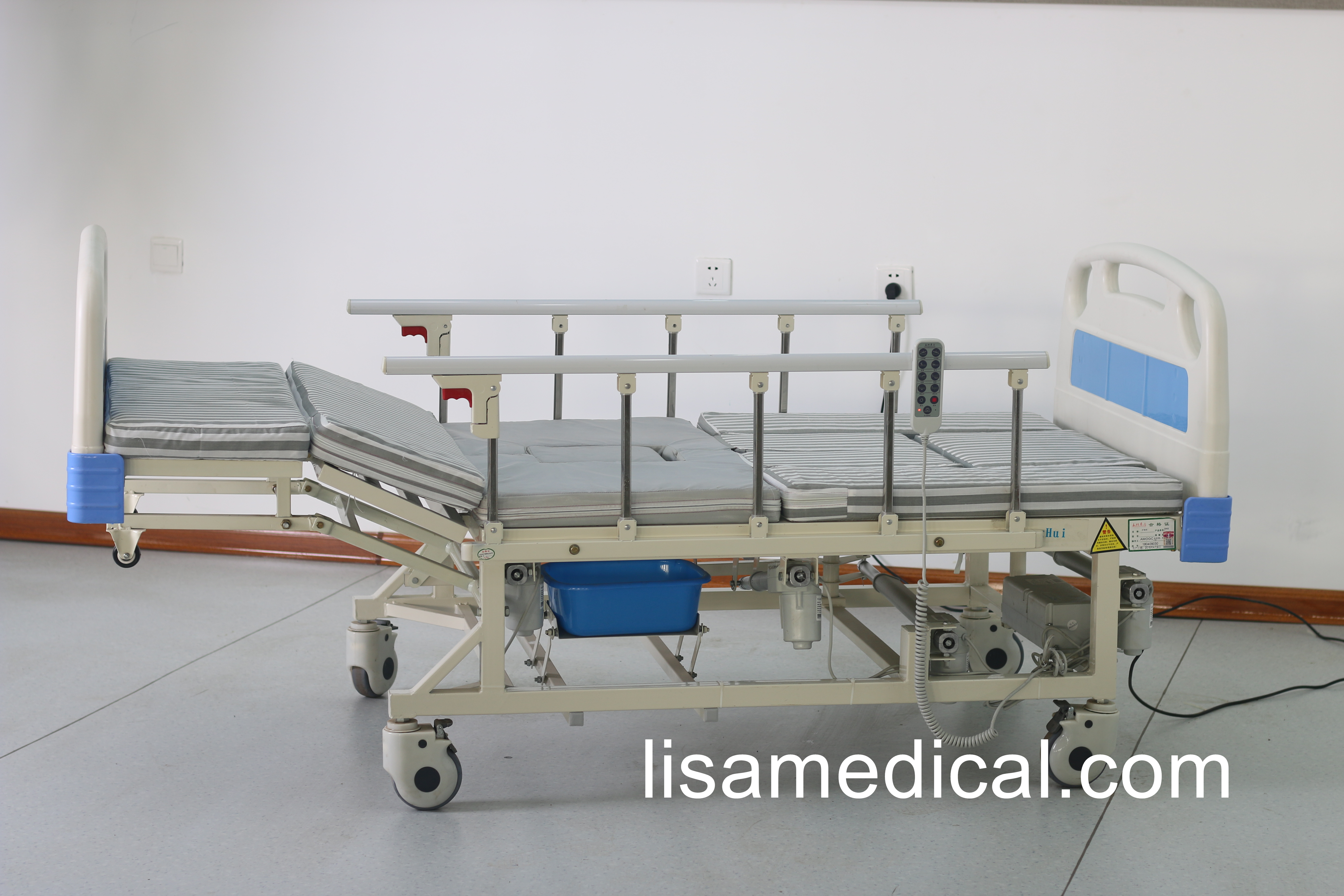 LSB-D04 Flashlight Dual-purpose Multi-functional Anti-side Slip Nursing Bed