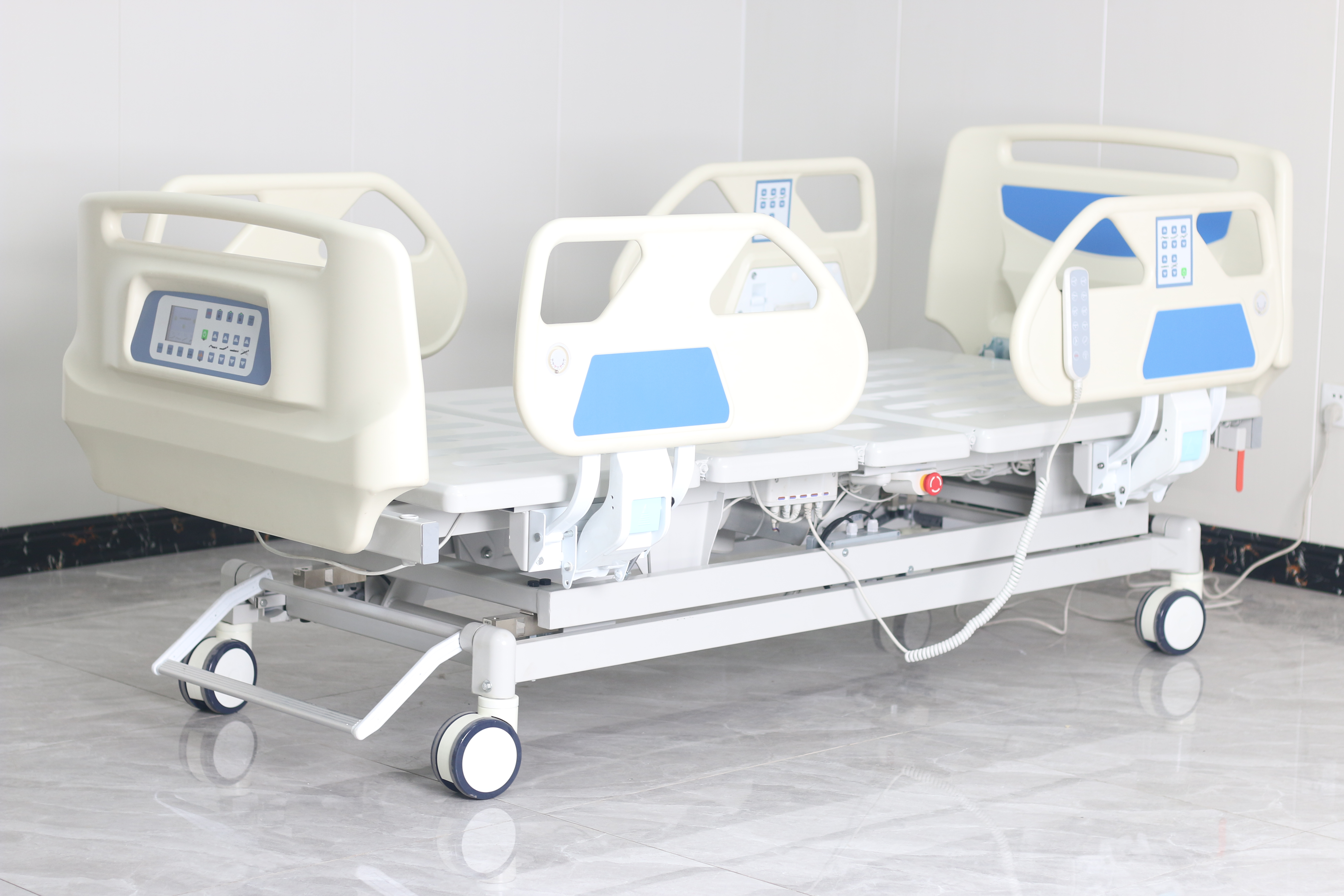 Smart electric hospital bed: Chinese factory and LISA Medical create the future together