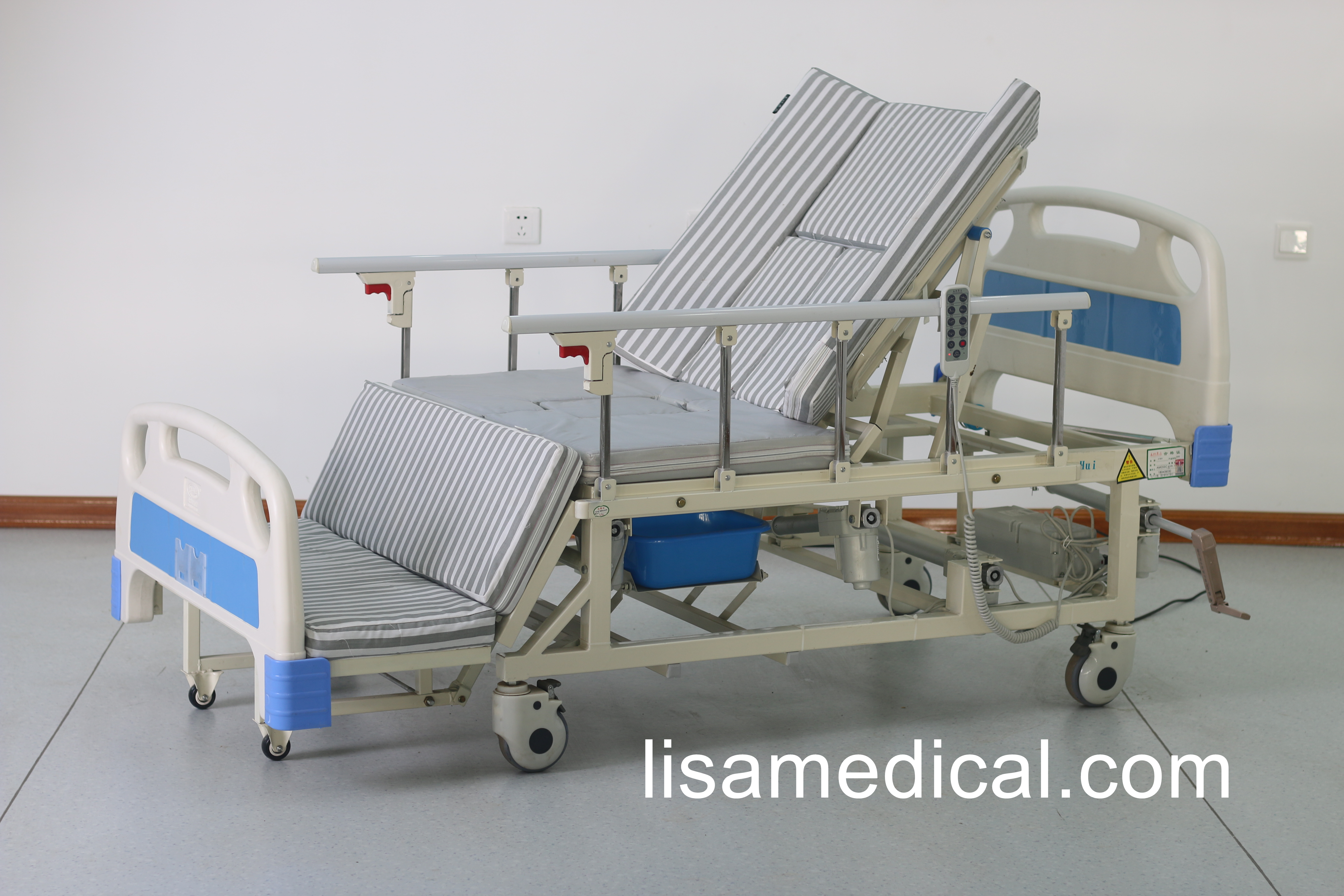 LSB-D04 Flashlight Dual-purpose Multi-functional Anti-side Slip Nursing Bed