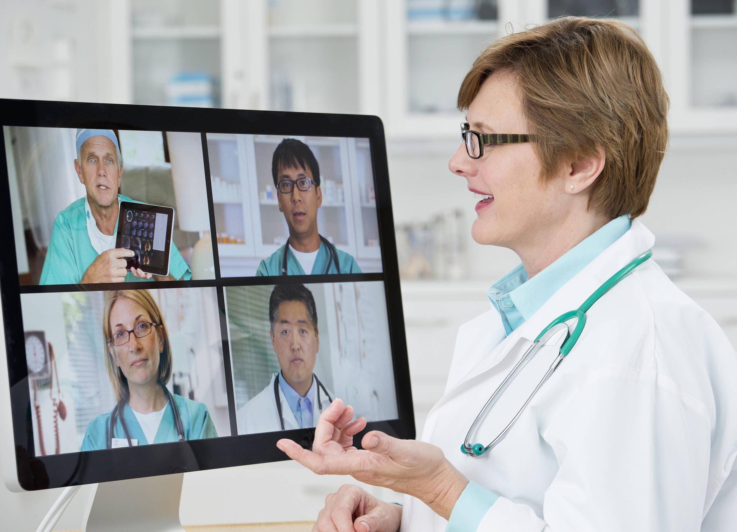 Advances in Telemedicine: Connecting Patients with Remote Experts