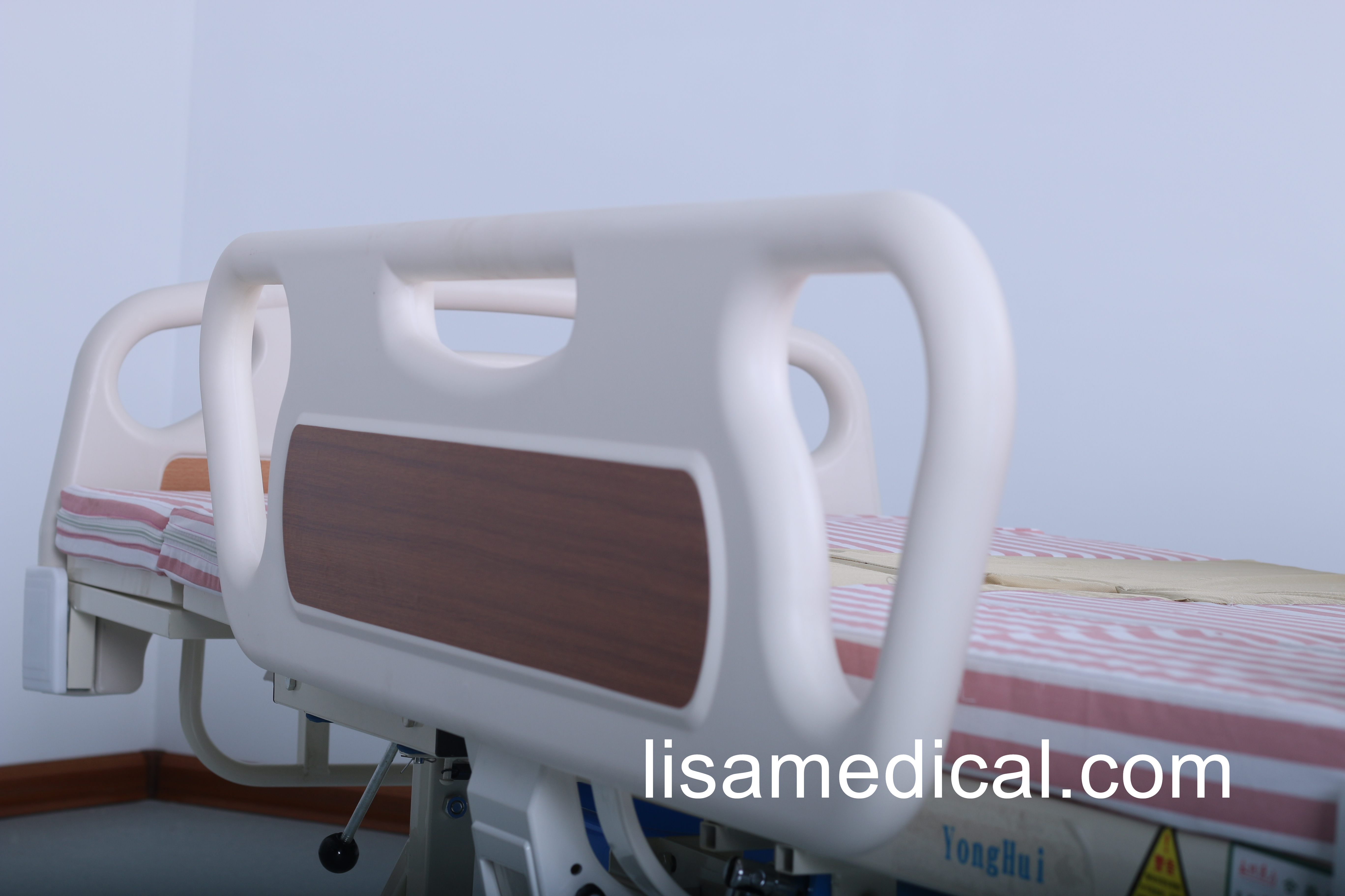 LSB-S01Luxurious Household Manual Integral Side Turning Nursing Bed