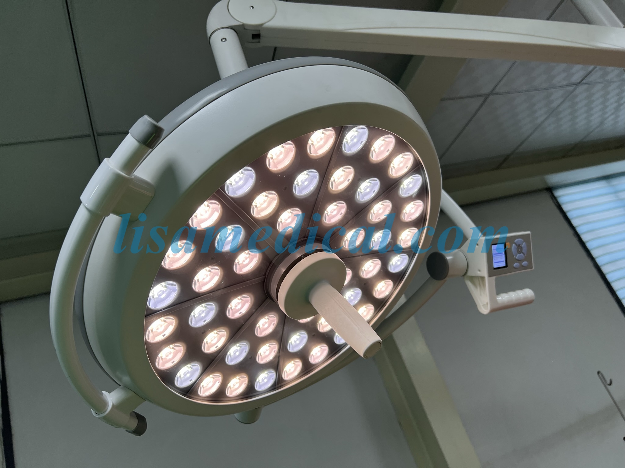LSD4-2 Double Head LED Surgical Shadowless Lamp 700/500