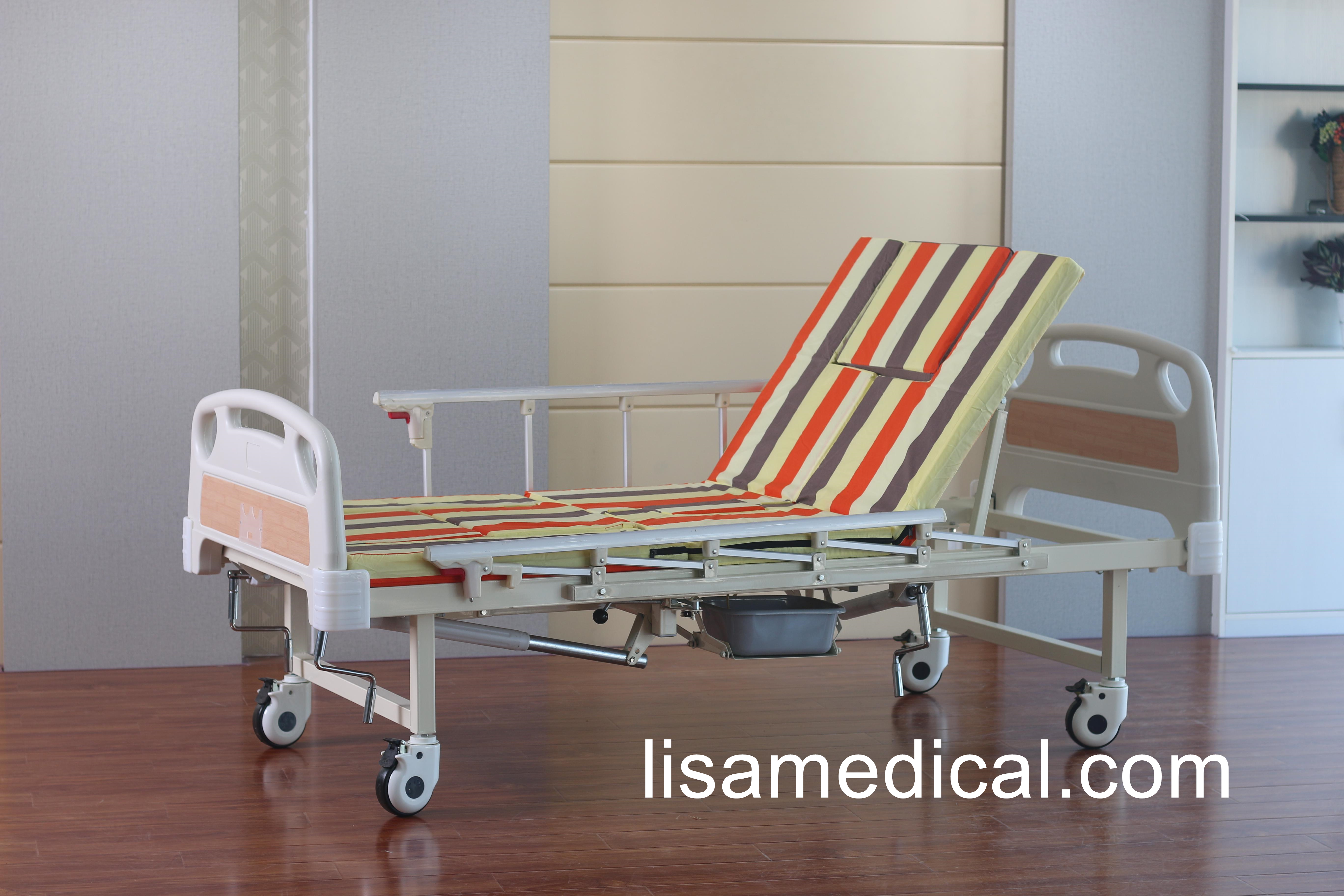 LSB-S05Manual Multi-Functional Turning Nursing Bed