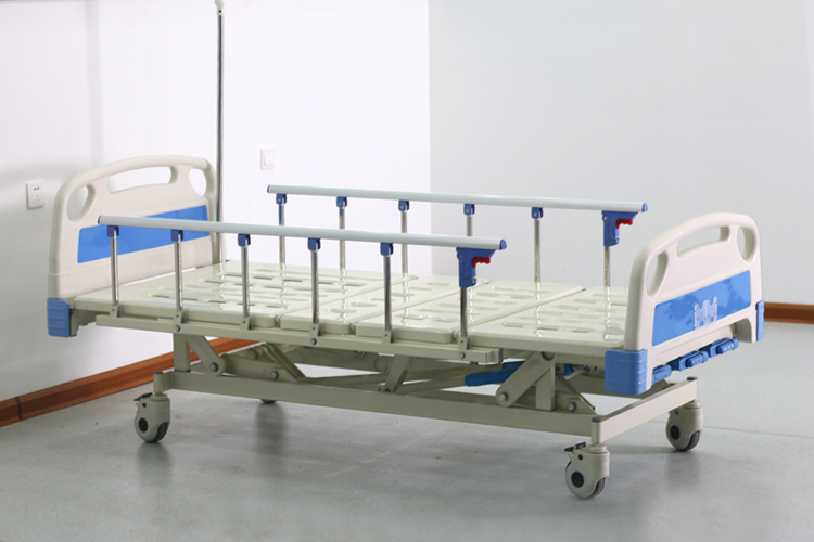 Cama Manual De Tres Ruedas (rueda Común, Barandilla De Aleación De Aluminio)