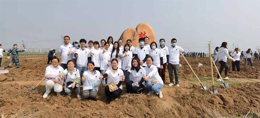 Lisa attaches great importance to talents (2)