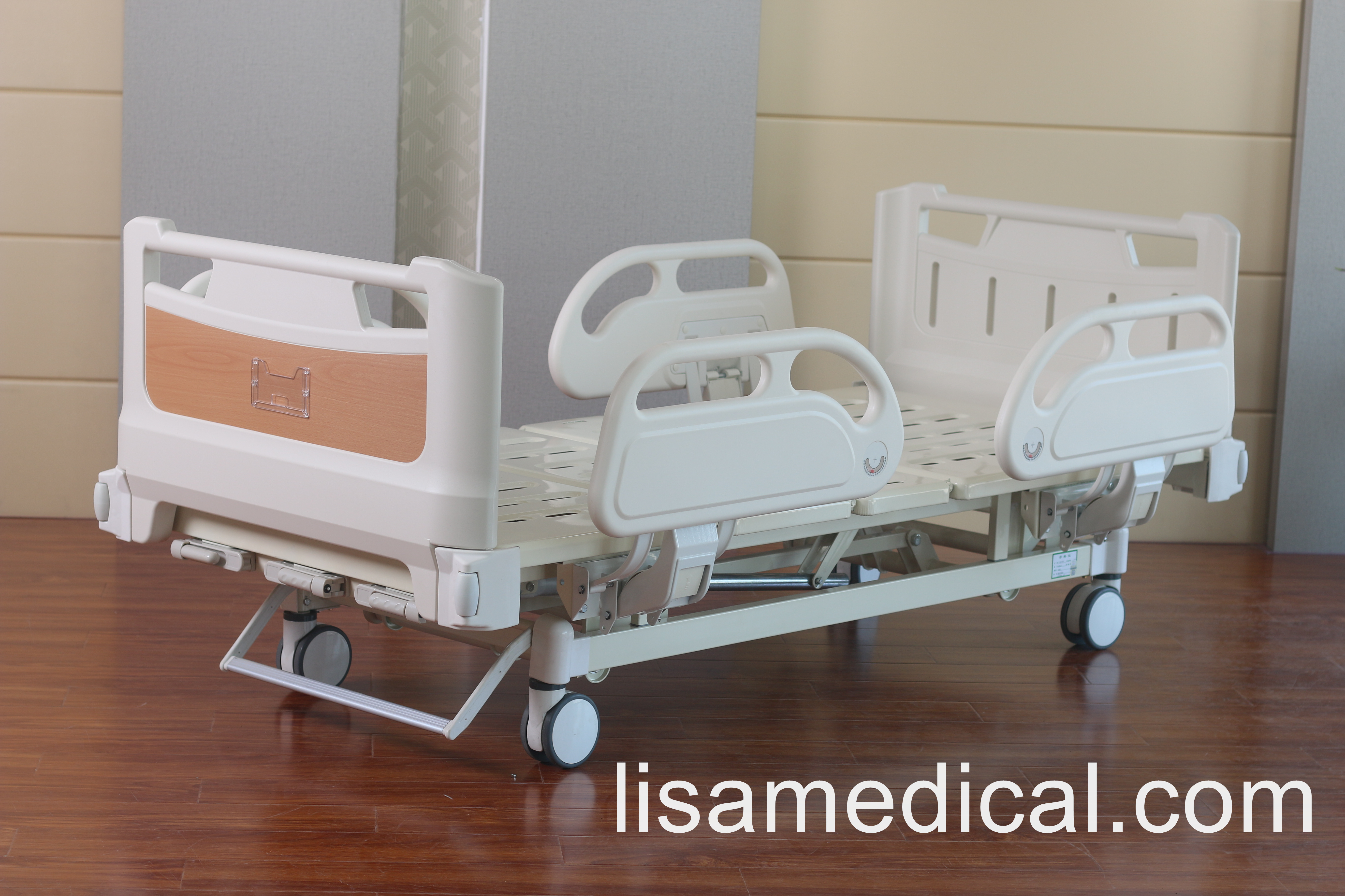 LSA-S302 Manual three-function hospital bed